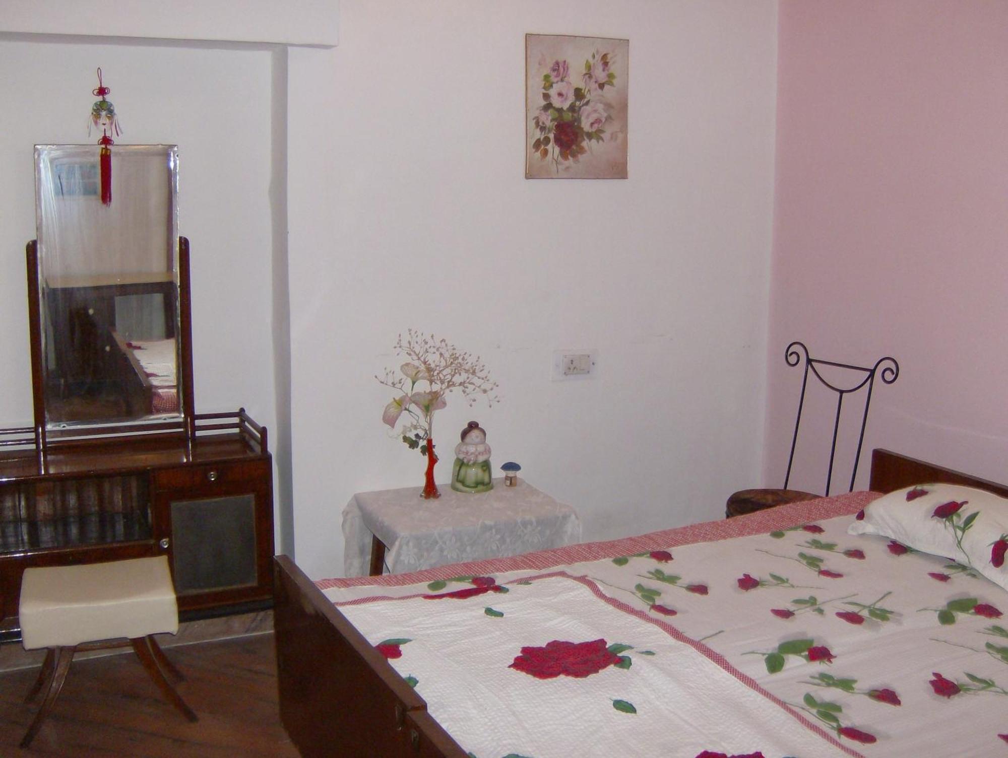 Jheelam Homestay Bhopal Bilik gambar